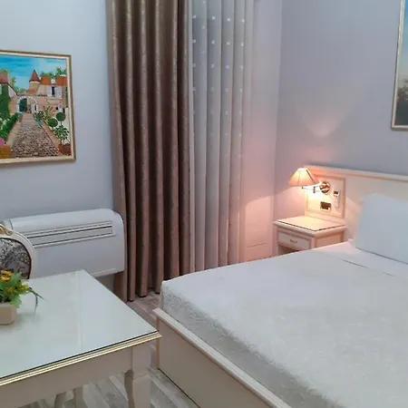 Guri Szálloda 3*