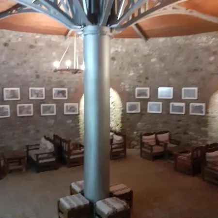 Hotel Guri 3*