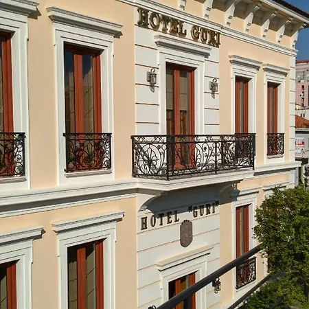 Guri Hotel